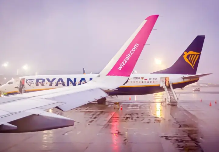 Ile kosztuje dopłata za nadbagaż w Wizz Air? Zaskakujące opłaty!
