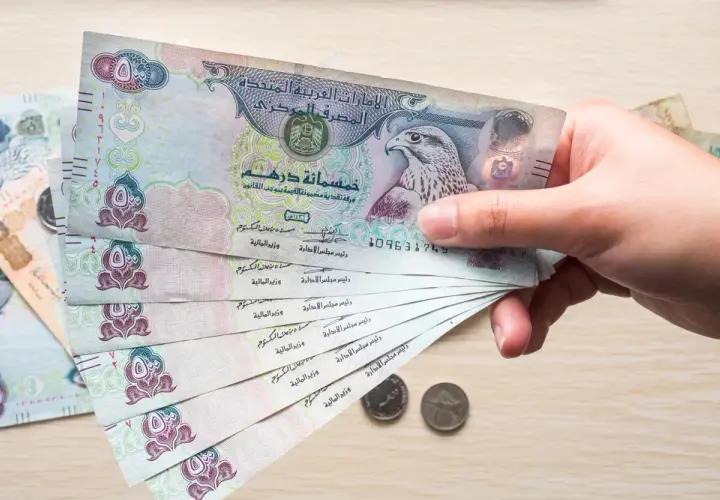 AED jaka to waluta? Poznaj dirhama ZEA i jego znaczenie