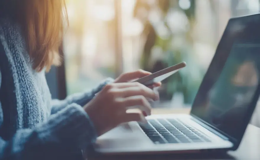 Jak wybrać najlepszą platformę rozrywkową online w Polsce