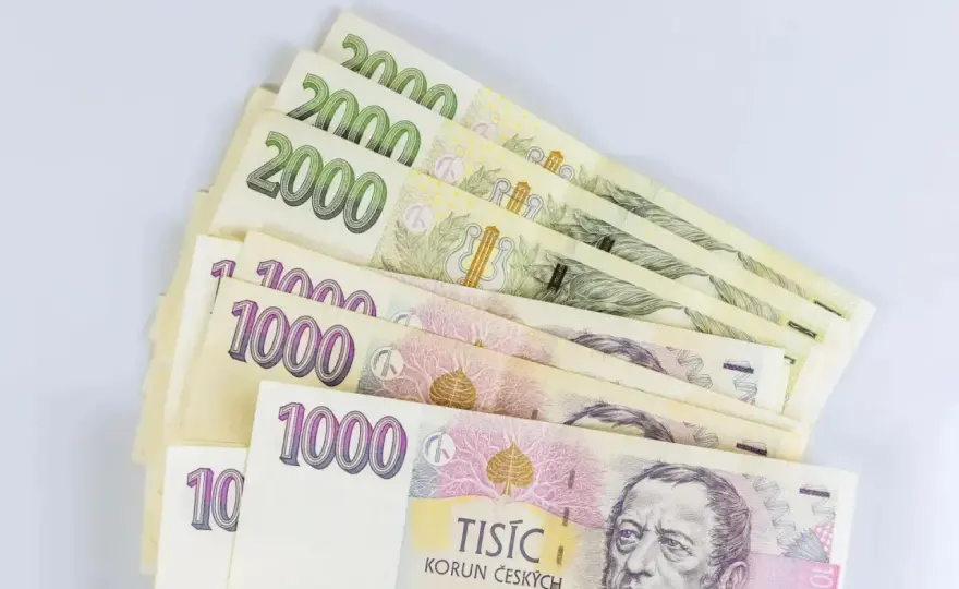 Waluta w Czechach - Ile gotówki zabrać i jak płacić?