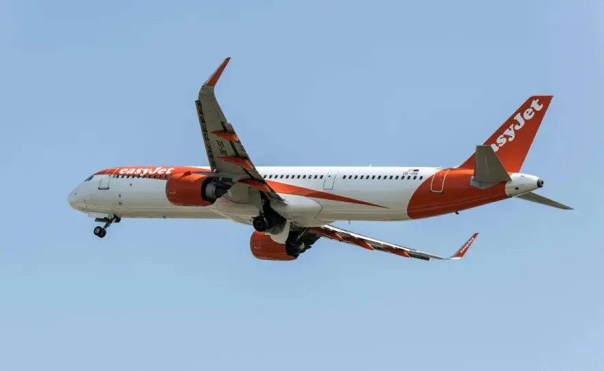EasyJet bagaż podręczny - Wymiary, zasady i jak uniknąć opłat