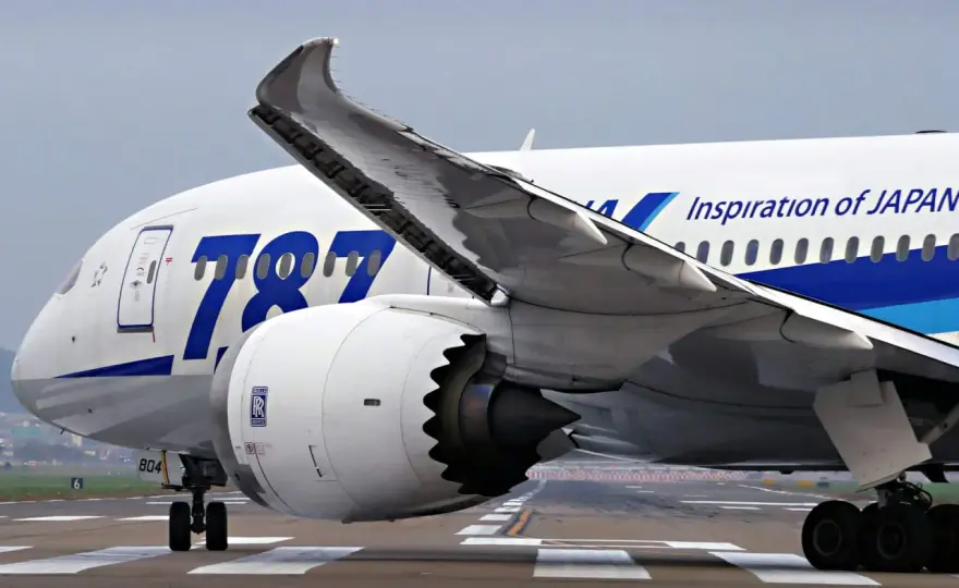 Boeing 787-9 Dreamliner - Czy to najlepszy samolot na długie trasy?