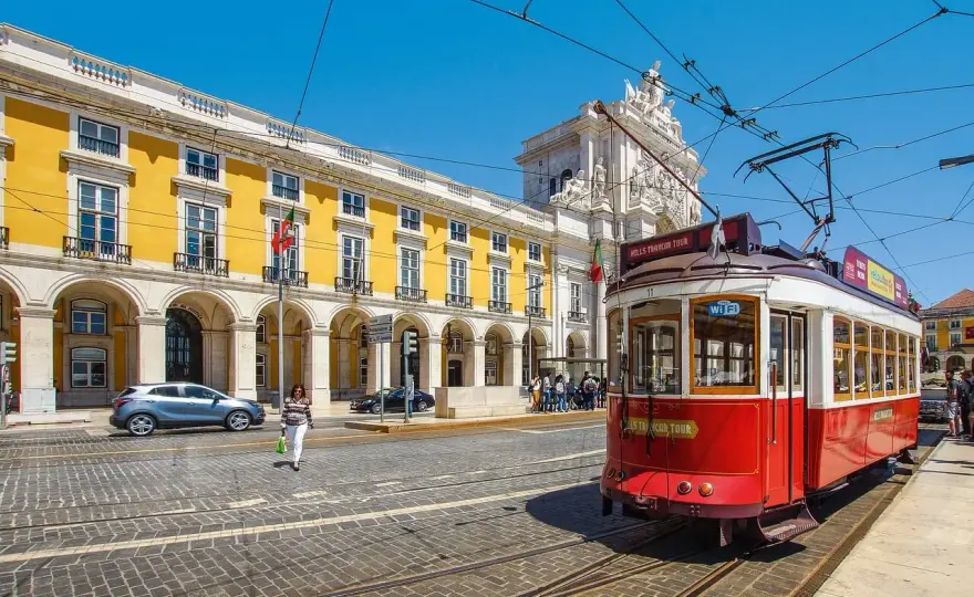 Czy do Portugalii potrzebny jest paszport? Sprawdź zasady
