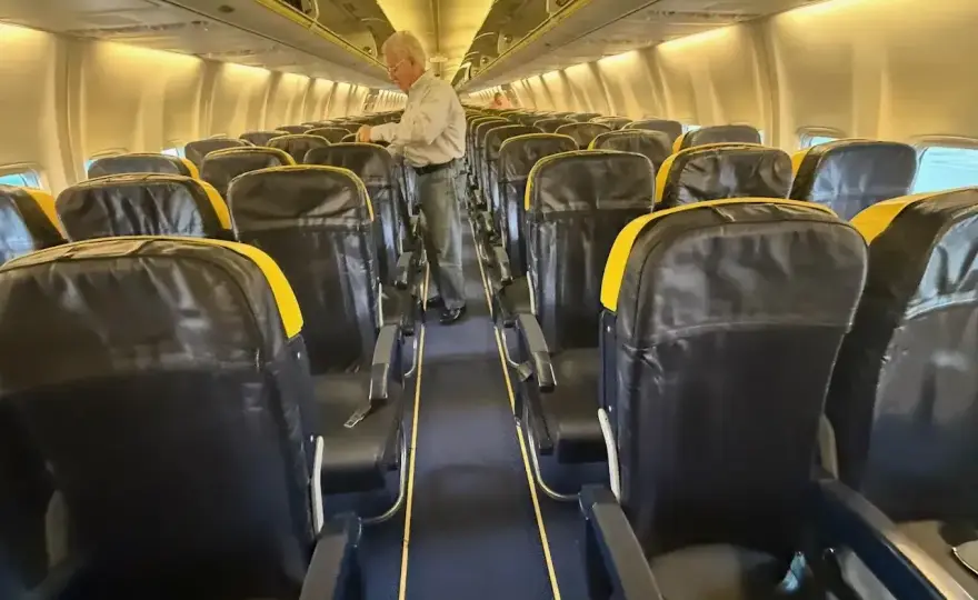 Ile miejsc ma Boeing 737 - Sprawdź przed lotem!