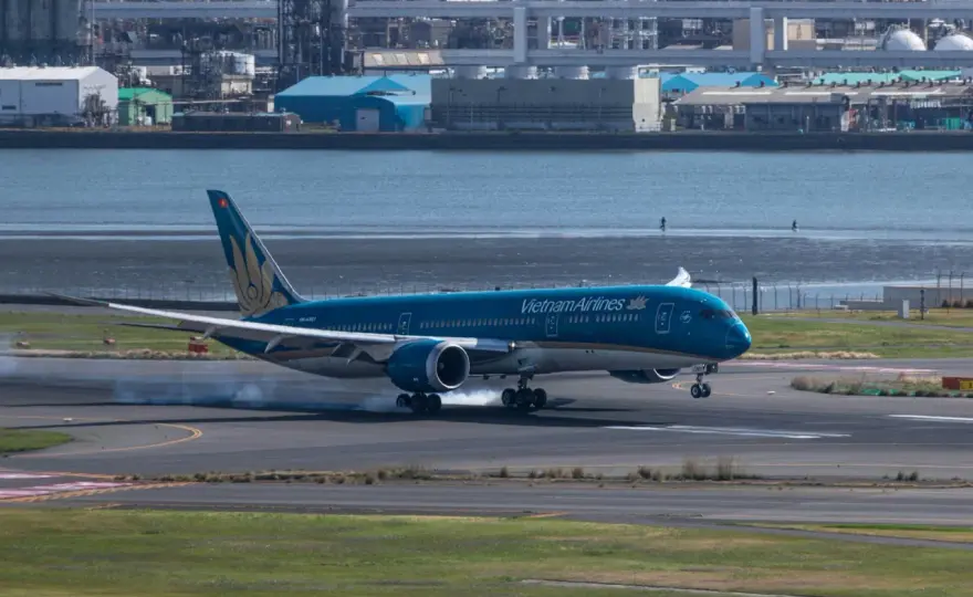 Dreamliner - Czy warto nim lecieć? Poradnik przed rezerwacją