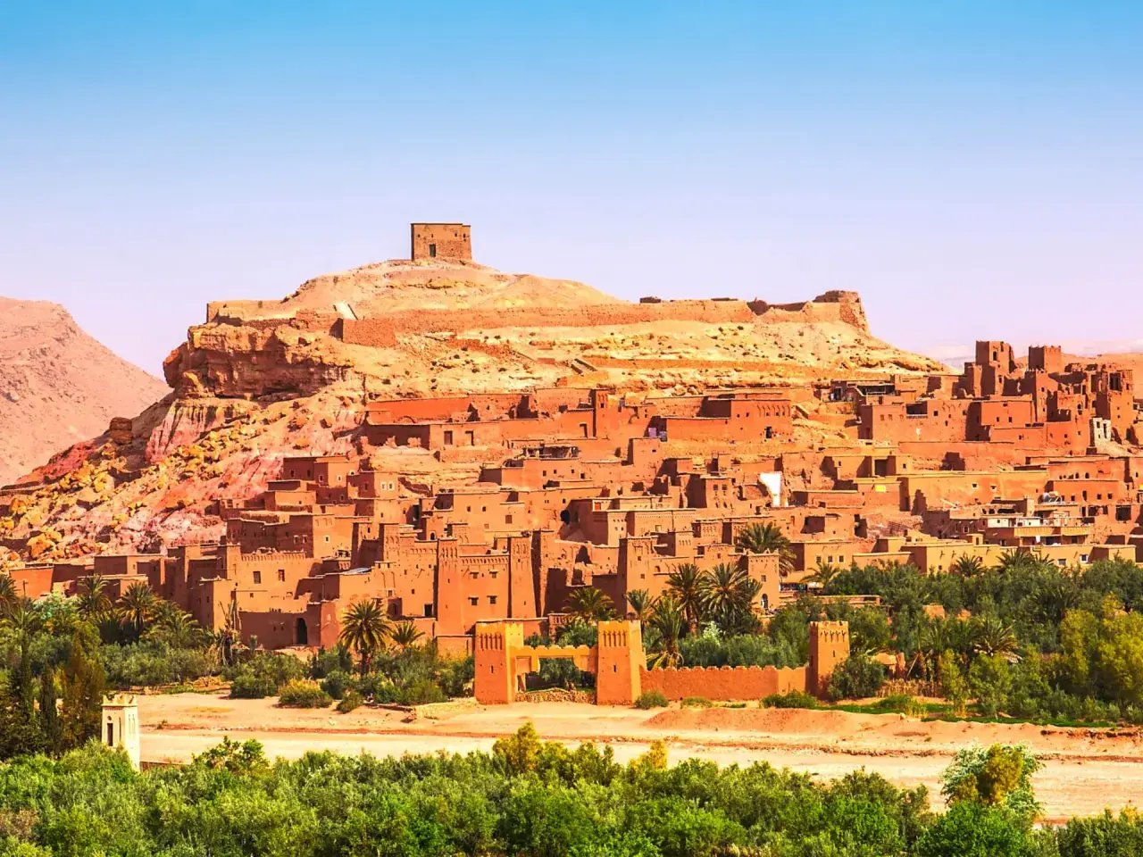 Ait Ben Haddou, Maroko. Czy do Maroko potrzebny jest paszport? Tak, do podróży do Maroko potrzebny jest paszport.