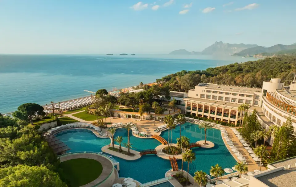 Hotele Rixos w Turcji - który resort pasuje do Twoich wakacji?